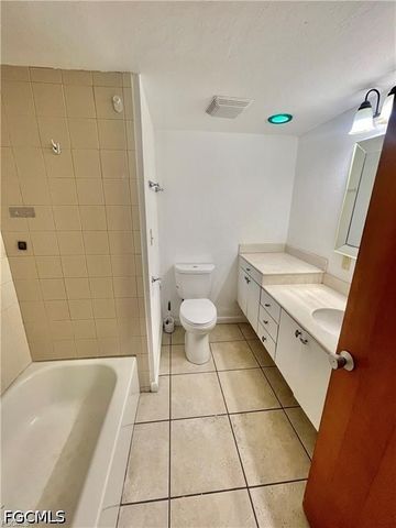 1849 Maravilla AVE C2, Fort Myers, FL 33901