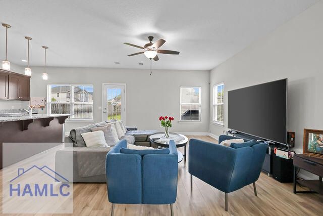 618 Fairview Circle, Hinesville, GA 31313