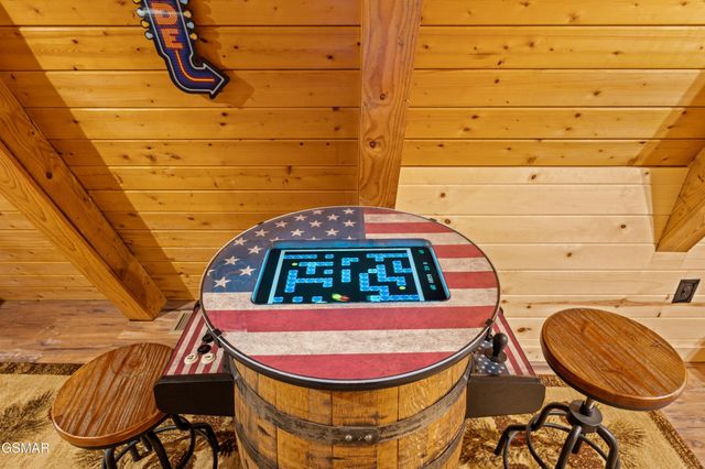 1146 Pine Mountain Road, Sevierville, TN 37862
