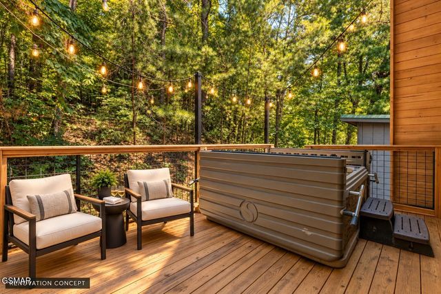 1146 Pine Mountain Road, Sevierville, TN 37862