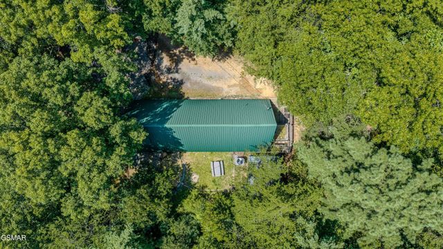 1146 Pine Mountain Road, Sevierville, TN 37862