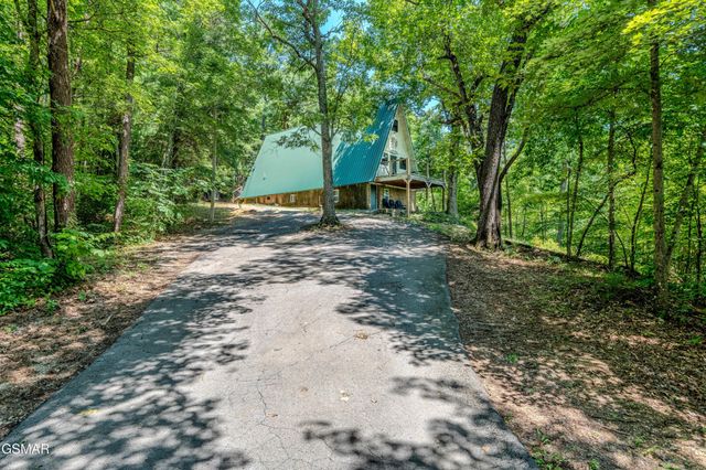 1146 Pine Mountain Road, Sevierville, TN 37862