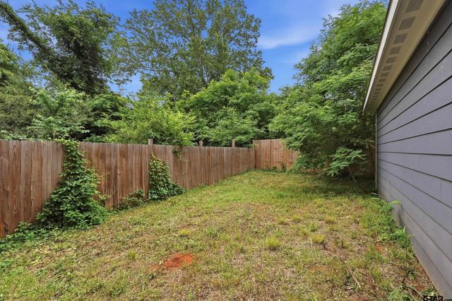 208 Lenox St, Pittsburg, TX 75686