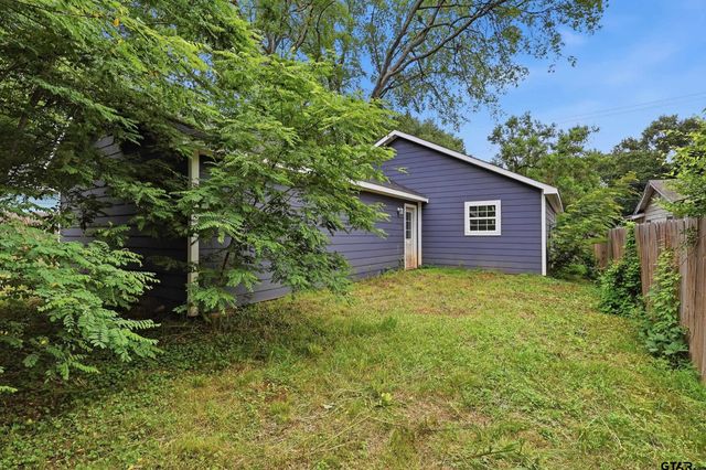 208 Lenox St, Pittsburg, TX 75686