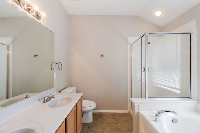 1450 Waldrop Drive, Lancaster, TX 75146