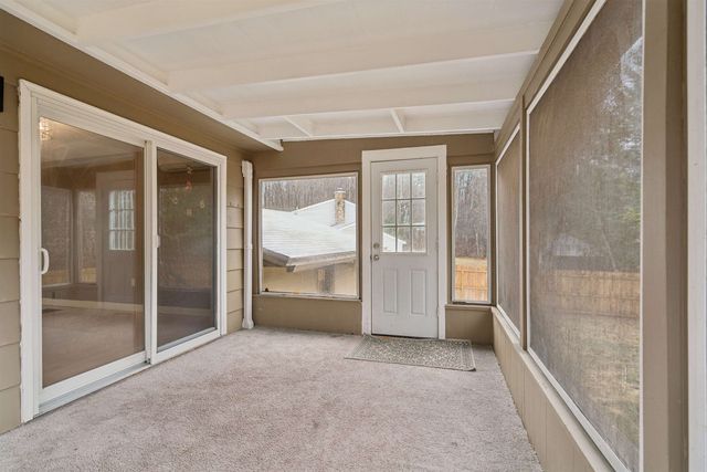 20 Tenley Drive, Lebanon, NH 03784