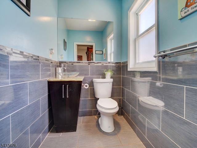 408 Elmora Ave, Elizabeth City, NJ 07208