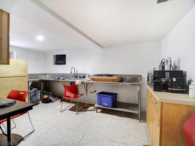 408 Elmora Ave, Elizabeth City, NJ 07208