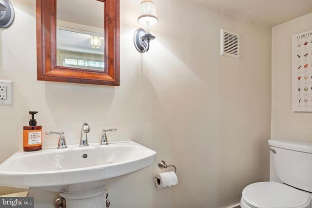 407 HIGH ST, Chestertown, MD 21620