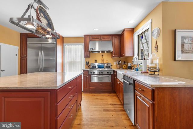 407 HIGH ST, Chestertown, MD 21620