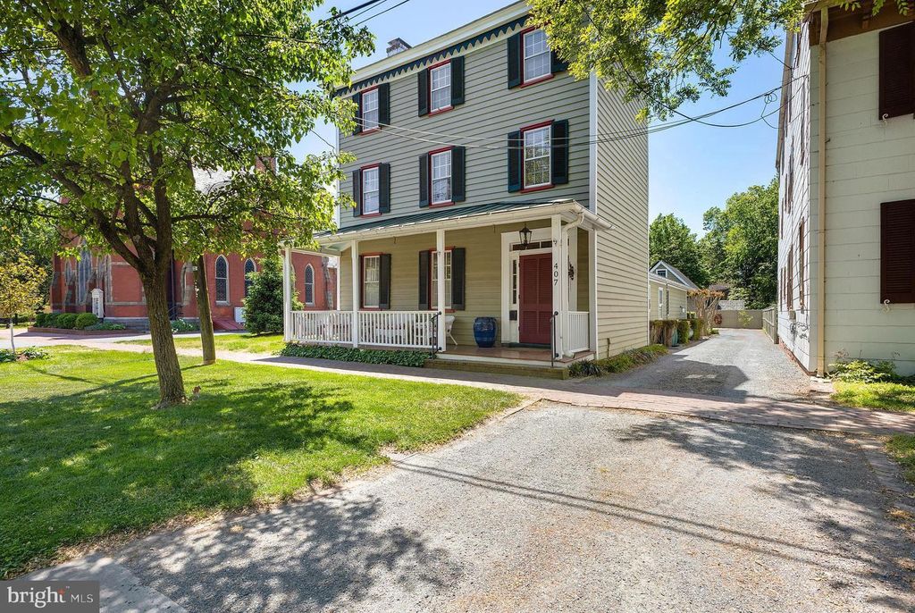 407 HIGH ST, Chestertown, MD 21620