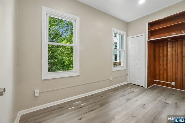 31 Claremont Avenue, Jersey City, NJ 07305