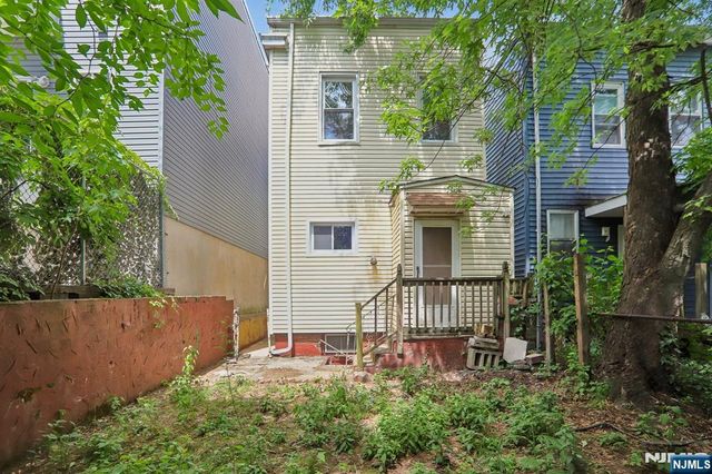 31 Claremont Avenue, Jersey City, NJ 07305