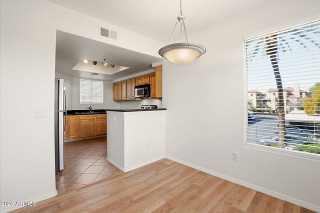 4925 E DESERT COVE Avenue 235, Scottsdale, AZ 85254