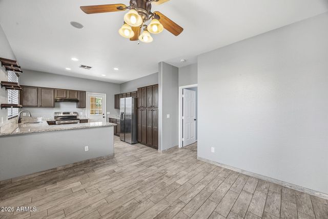 8303 N 56TH Lane, Glendale, AZ 85302