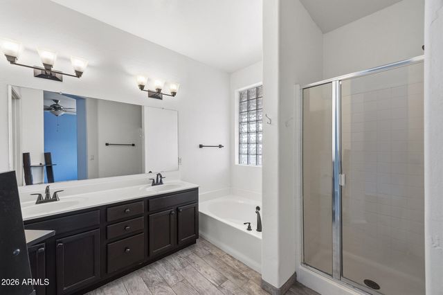 8303 N 56TH Lane, Glendale, AZ 85302