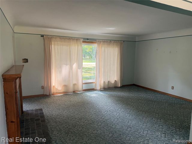 6346 Donaldson Drive, Troy, MI 48085