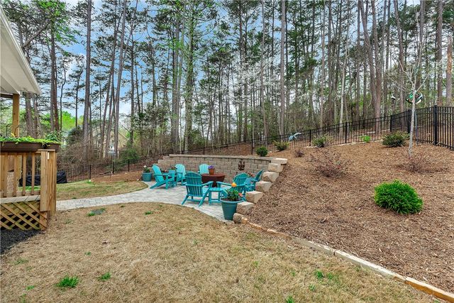 2638 Dog Leg Lane, Seneca, SC 29678