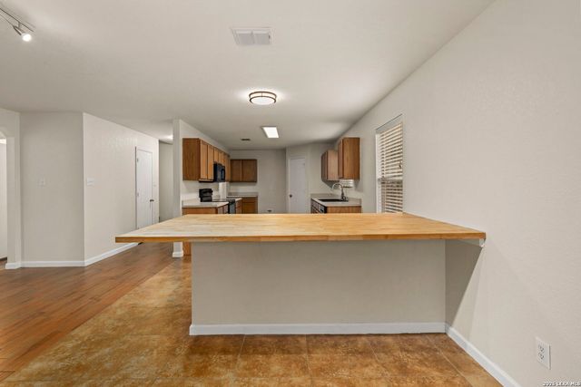 13203 ASBURY VIS, San Antonio, TX 78249