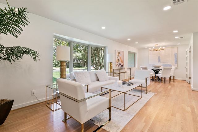 7431 Larchview, Dallas, TX 75254