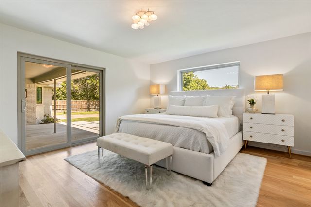7431 Larchview, Dallas, TX 75254