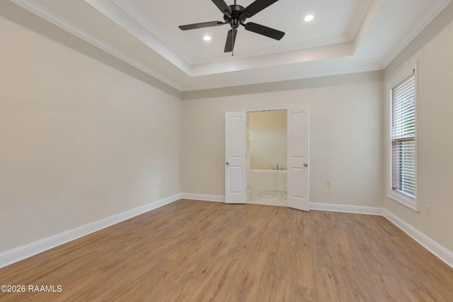 611 Whispering Meadows Road, Broussard, LA 70518