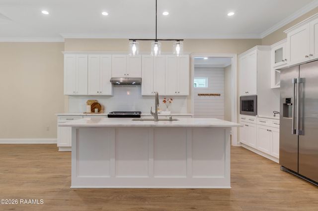 611 Whispering Meadows Road, Broussard, LA 70518