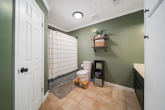 20835 HIGHWAY 64 HWY, Bolivar, TN 38008