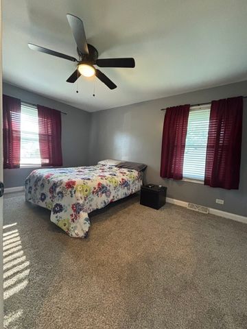 203 CEDARWOOD Lane, Antioch, IL 60002