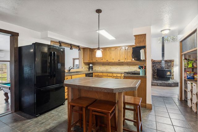 61585 E Lake Drive, Bend, OR 97702