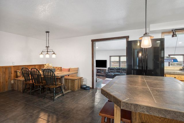 61585 E Lake Drive, Bend, OR 97702