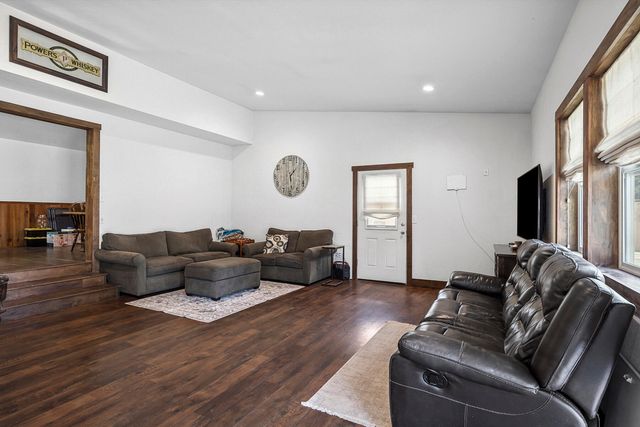 61585 E Lake Drive, Bend, OR 97702