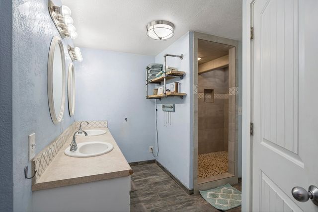 61585 E Lake Drive, Bend, OR 97702