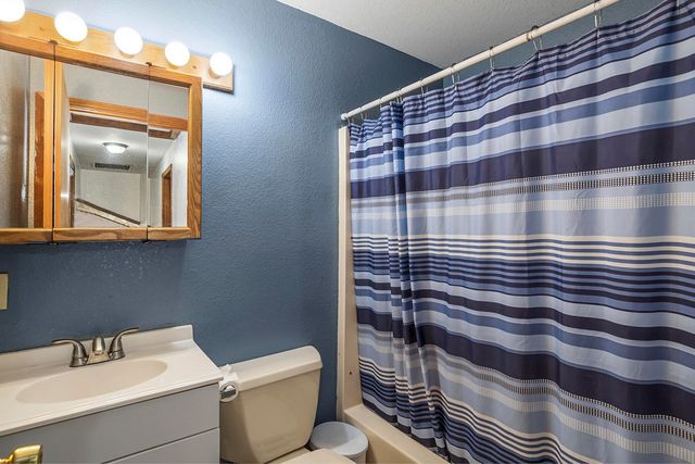 61585 E Lake Drive, Bend, OR 97702