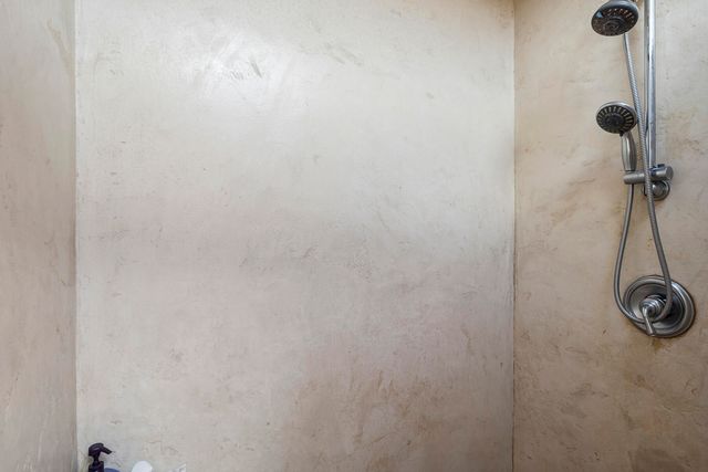 61585 E Lake Drive, Bend, OR 97702