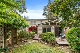 190 School Road, Asheville, NC 28806