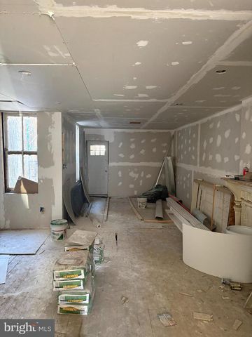 4047 POPLAR ST, Philadelphia, PA 19104