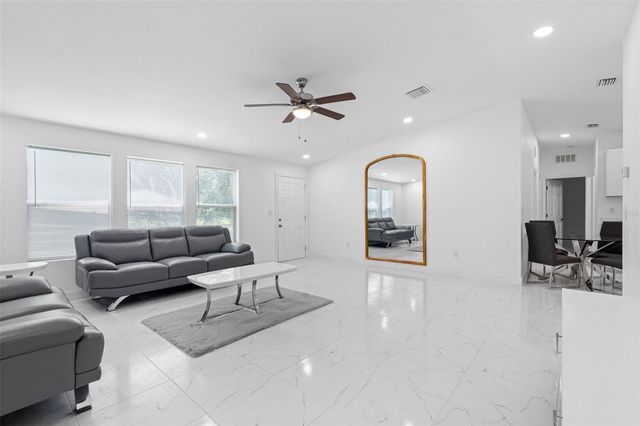 6847 WOODSMAN DRIVE, Wesley Chapel, FL 33544