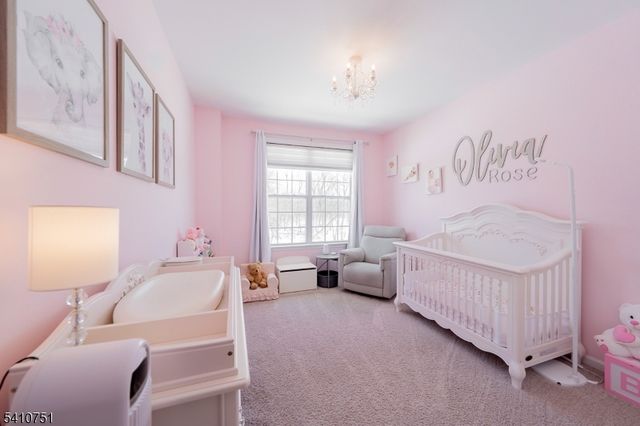 87 Sequoia Drive, Cedar Grove Twp., NJ 07009