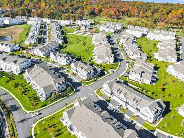 87 Sequoia Drive, Cedar Grove Twp., NJ 07009