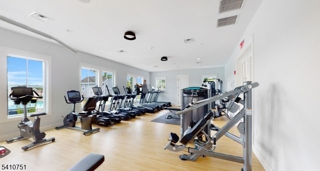 87 Sequoia Drive, Cedar Grove Twp., NJ 07009