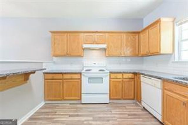 6708 Sunset Hills Boulevard, Rex, GA 30273