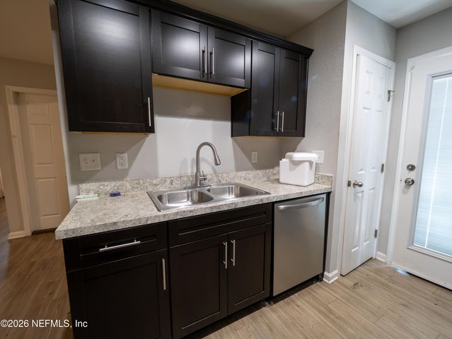 4649 SURAY Avenue, Jacksonville, FL 32208