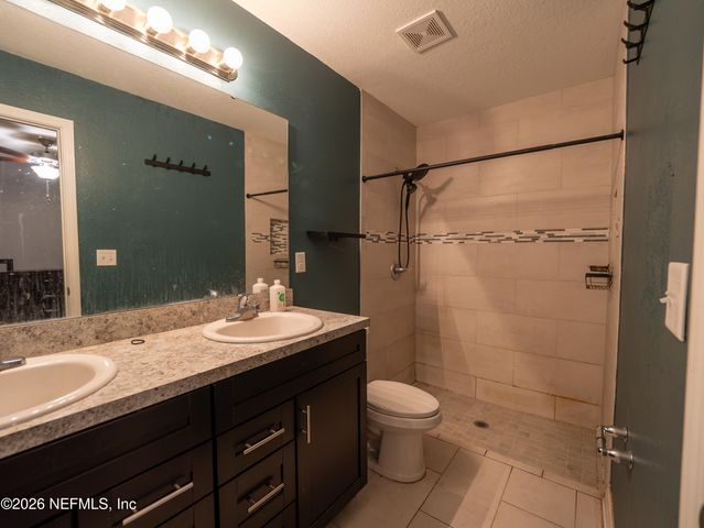4649 SURAY Avenue, Jacksonville, FL 32208