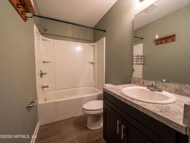 4649 SURAY Avenue, Jacksonville, FL 32208