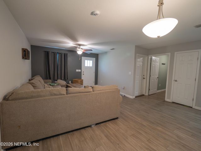 4649 SURAY Avenue, Jacksonville, FL 32208
