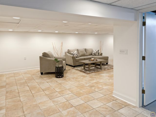 1701 Luther St, Emporia, KS 66801