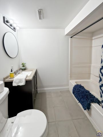 1701 Luther St, Emporia, KS 66801