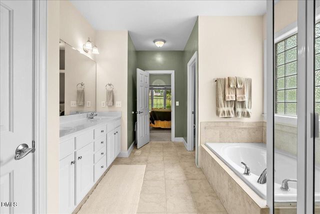 25 Winchester Court, Youngsville, NC 27596