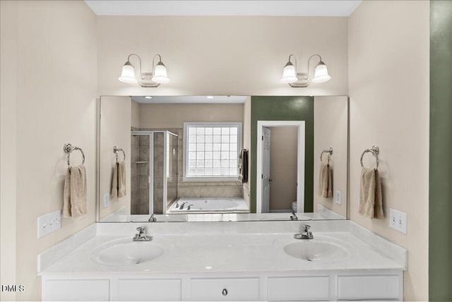 25 Winchester Court, Youngsville, NC 27596